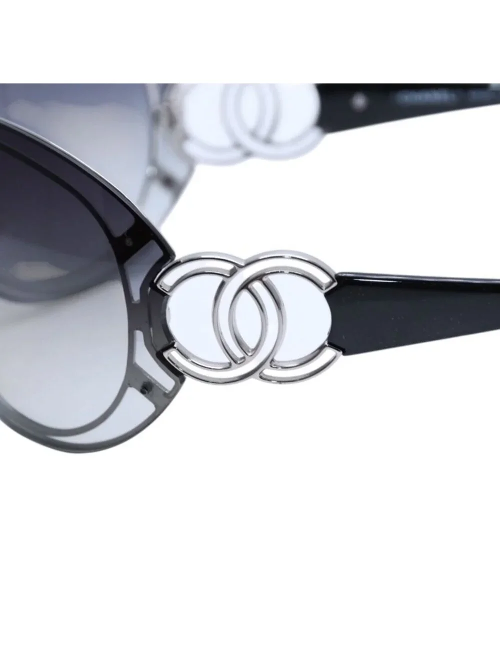 Chanel Shield Sunglasses Eyewear 125 CC Logo Black Silver
